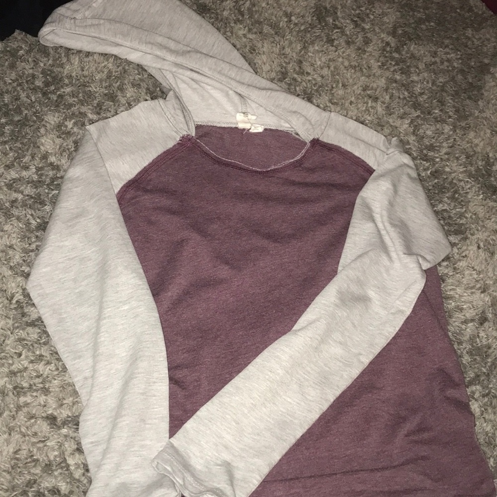 ocean drive sweatshirt NEW W/O TAGS!!